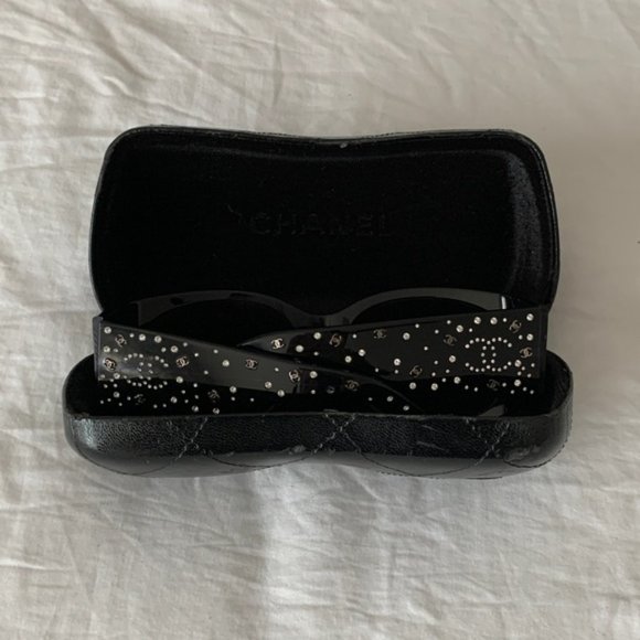 Chanel Swarovski Crystal CC Sunglasses 5134B main image 6